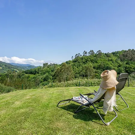 En Lucena Chalé Arboleya