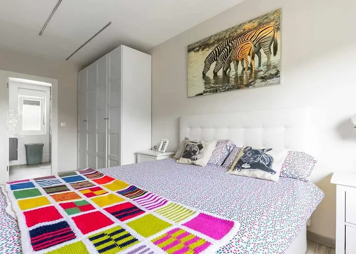 Chalet En Lucena Arboleya